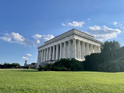 Lincoln Memorial in {city.name}, {city.state}