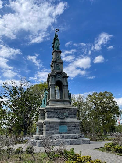 Soldiers Monument in {city.name}, {city.state}